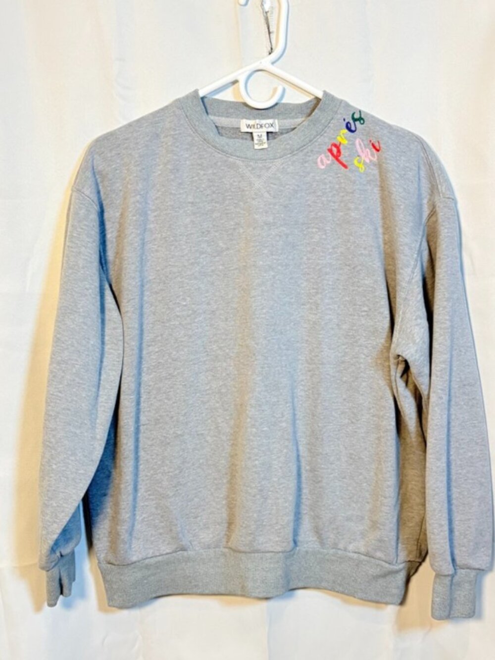 Wildfox Après Ski Embroidered Gray Crewneck Sweatshirt Size M